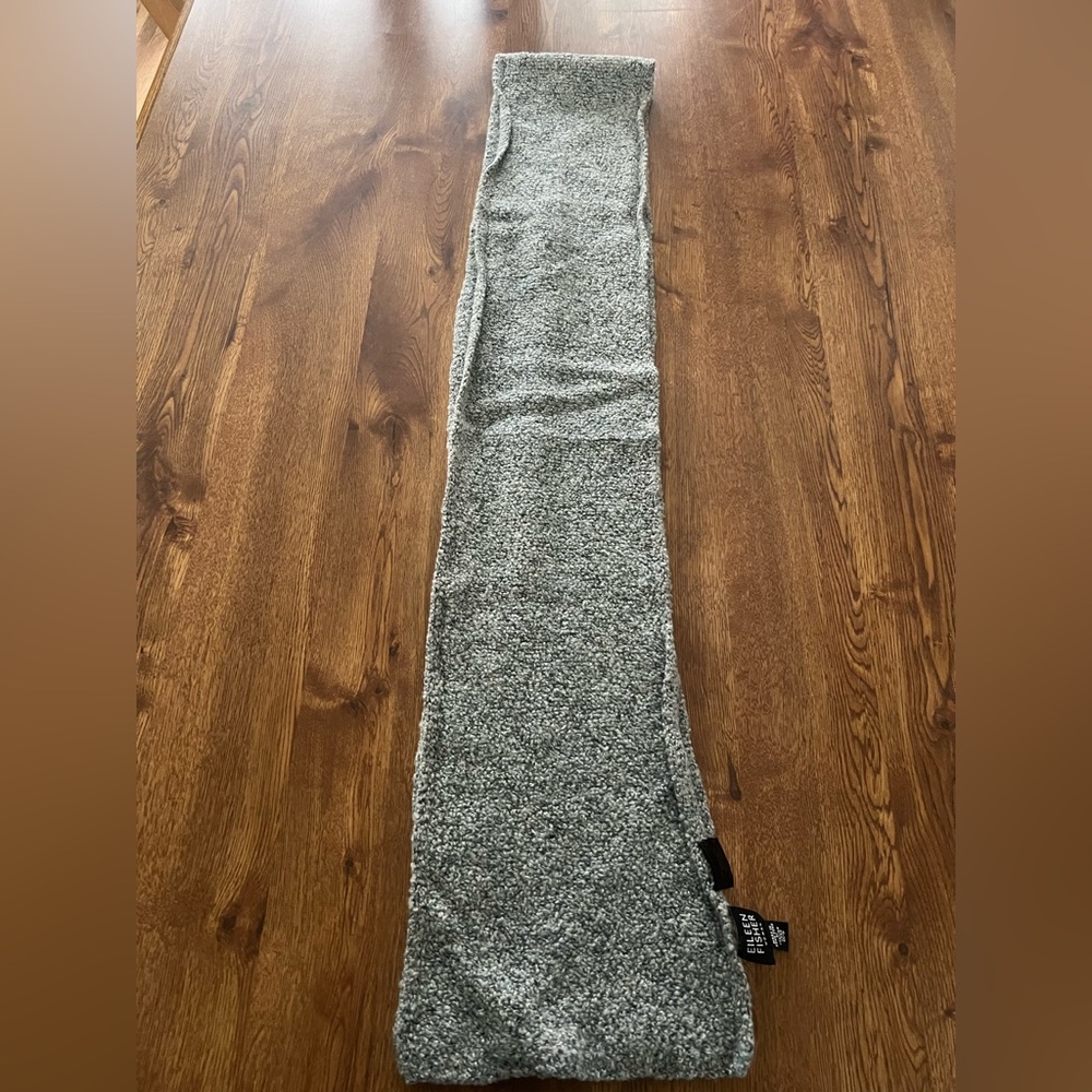 Eileen Fisher Italian Yarn/ Cashmere Wool Scarf